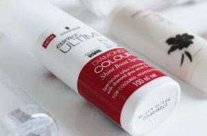 Hvordan Plejer Jeg Mit Farvebehandlede Hår? Schwarzkopf Essence Ultime Diamond Color